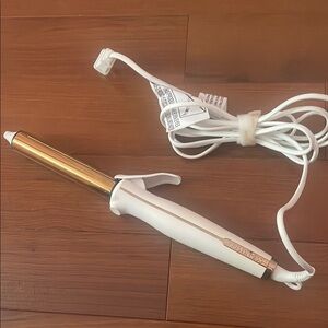 White and Gold Curling Iron by Kristin Ess
